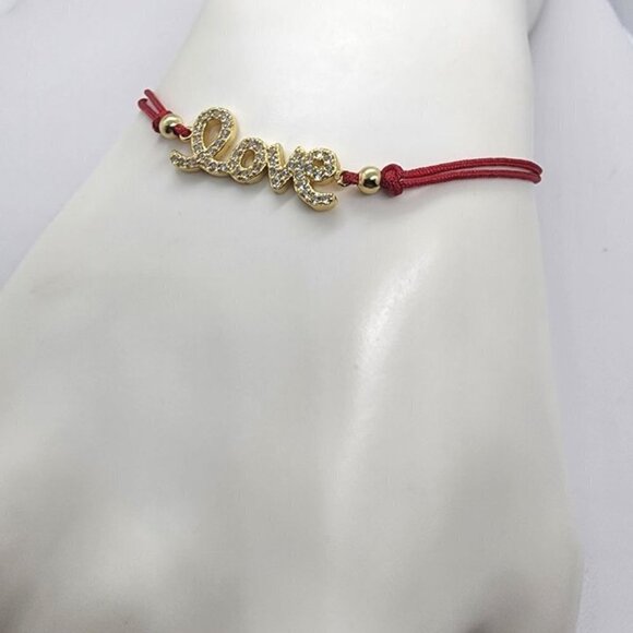 Delicate Love Design Bracelet in 925 Sterling Silver – Adjustable Length - Picture 1 of 4